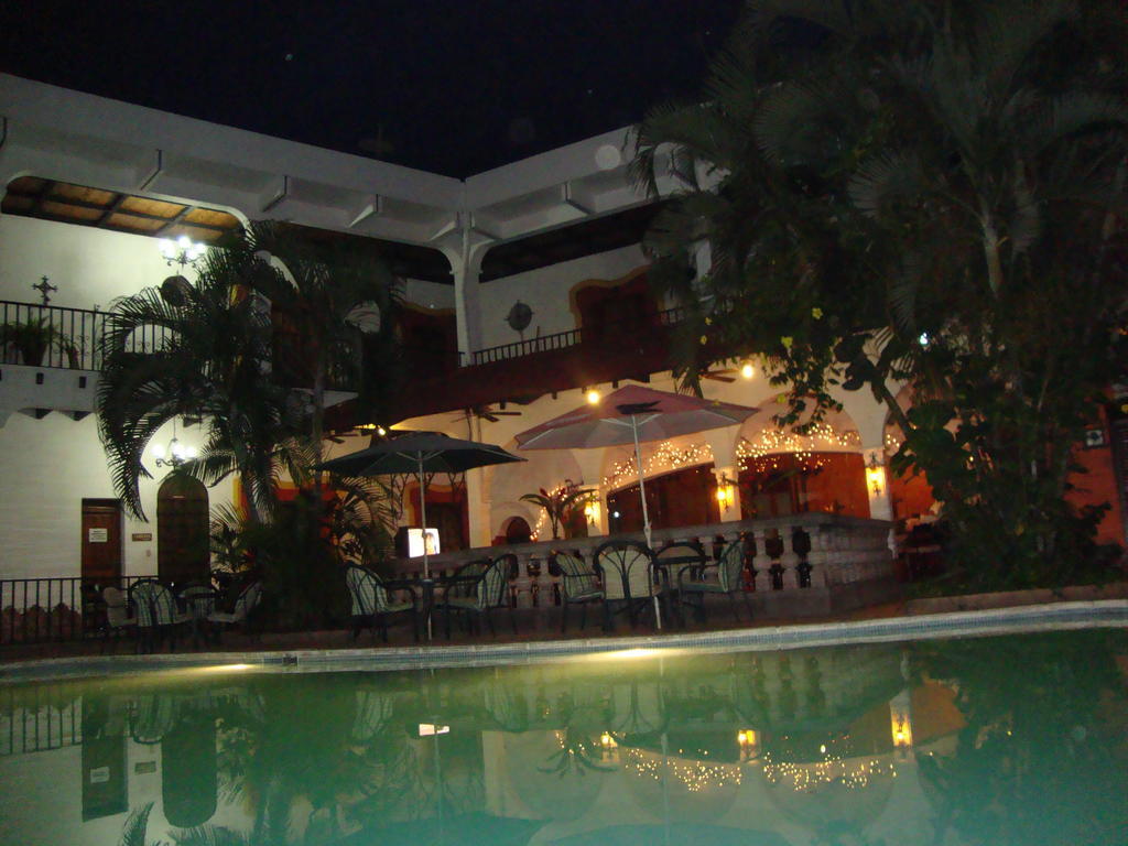 Hotel Posada de Don José Retalhuleu Extérieur photo